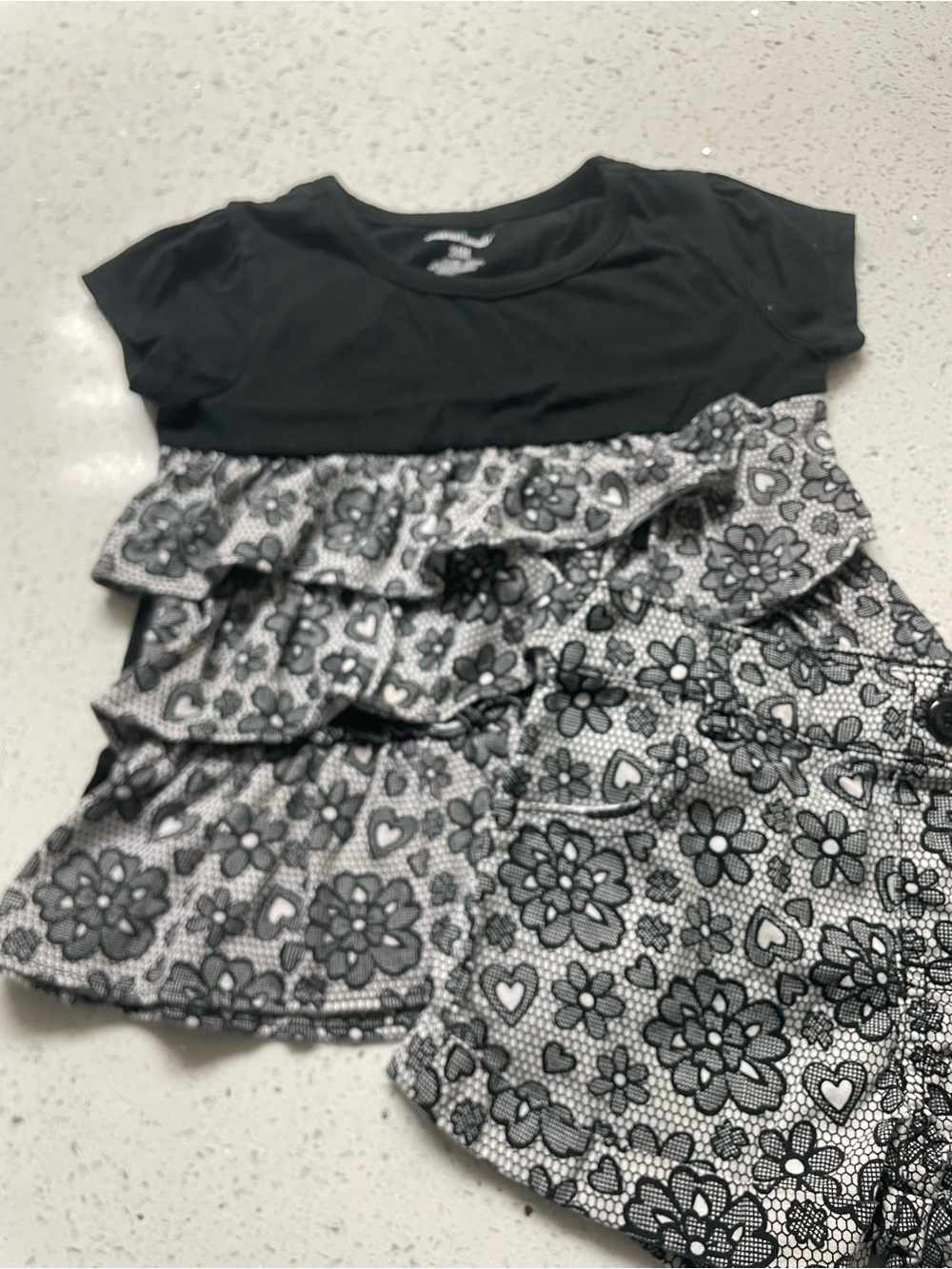 Garanimals Black and White Floral Ruffle Top and Shorts Set
